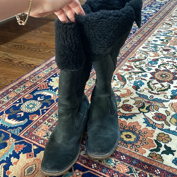 Ugg Boots used. - Picture 5 of 7